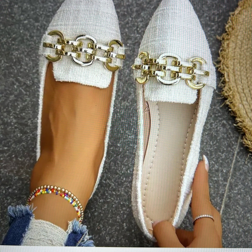 New! Elegant White Loafers with Gold Chain Accent size 39 (US 7)